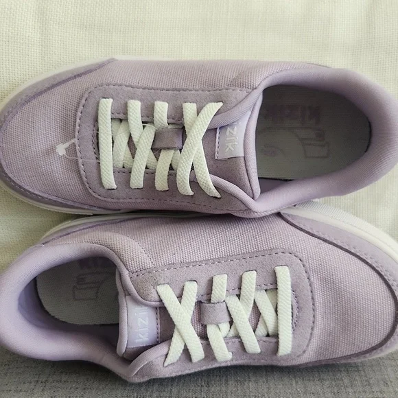 Kizik Lavender Canvas Sneakers Size 13 - Picture 3 of 4